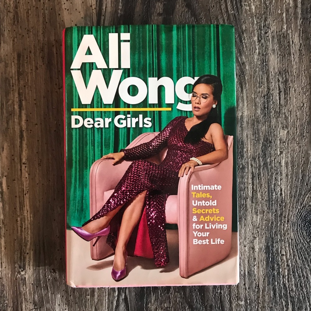 📕Ali Wong Dear Girls hard copy book